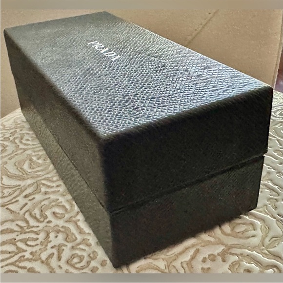 Authentic Prada box for accessories - sunglasses, small items, etc - Picture 4 of 11